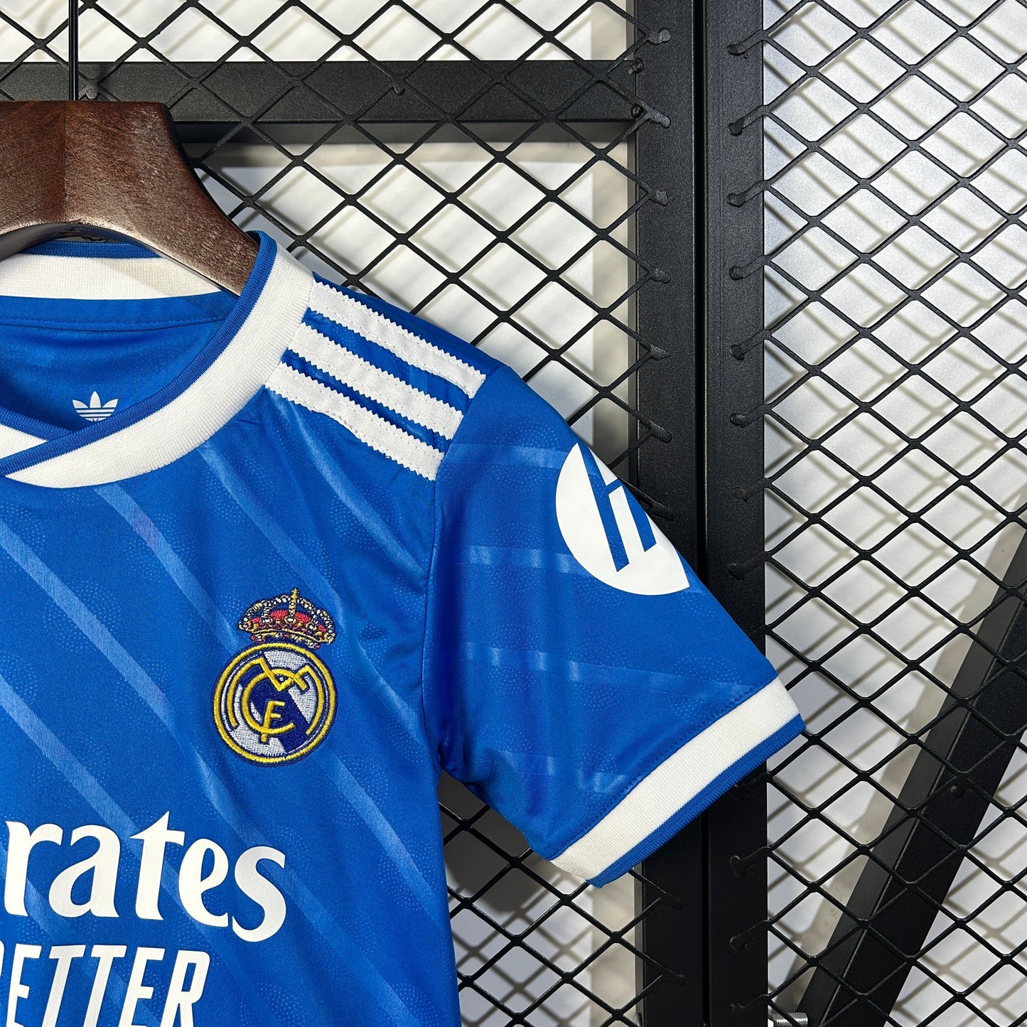 Kit Criança Real Madrid CF 2025-26 Alternativo