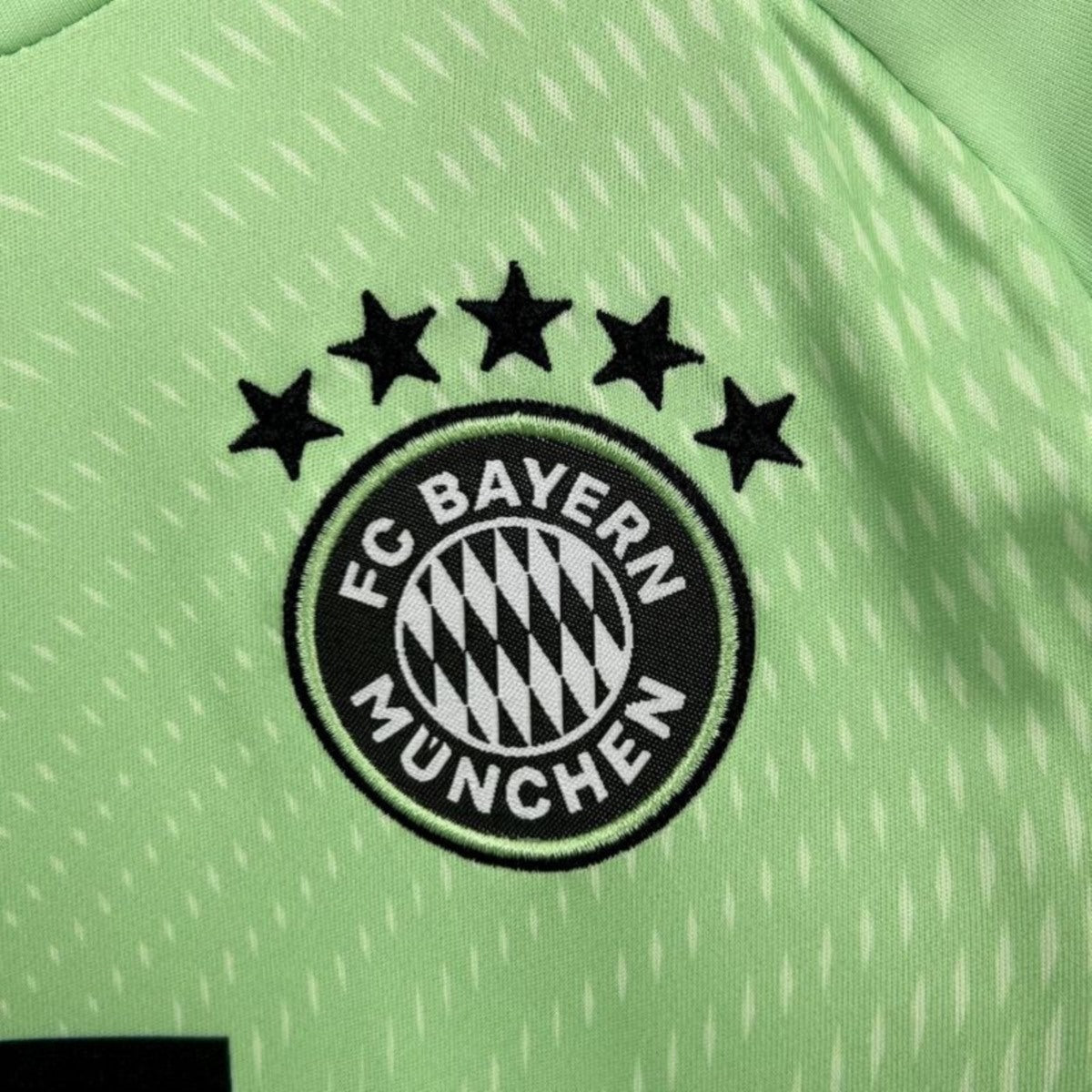 Kit Criança FC Bayern Munique 2025-26 Guarda-Redes