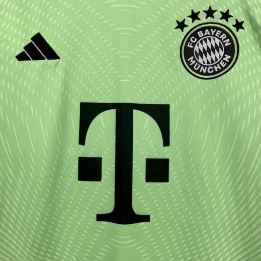 FC Bayern Munich 2025-26 Kids’ Goalkeeper Kit