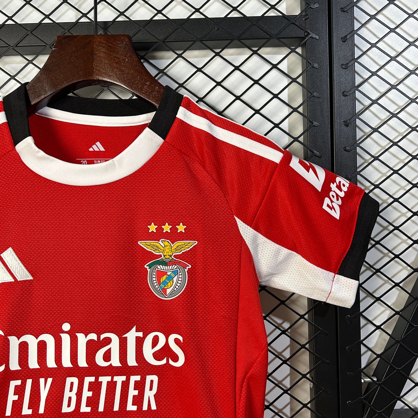 Kit Criança SLB 2025-26 Principal (Entrega Imediata)