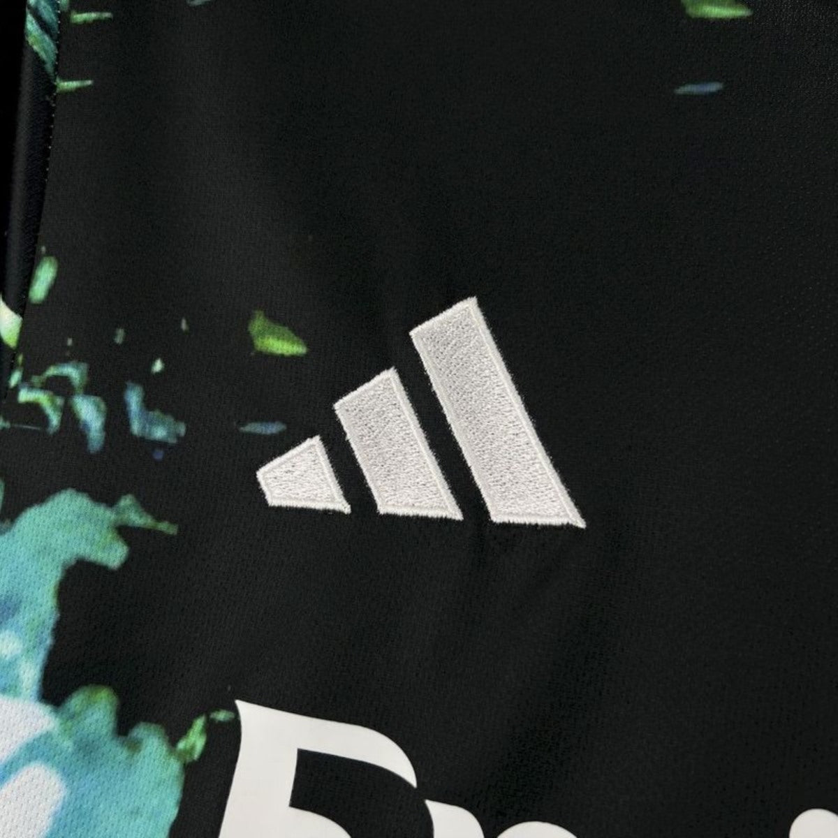 Camisola Real Madrid CF 2025-26 Edição Especial Versão Adepto