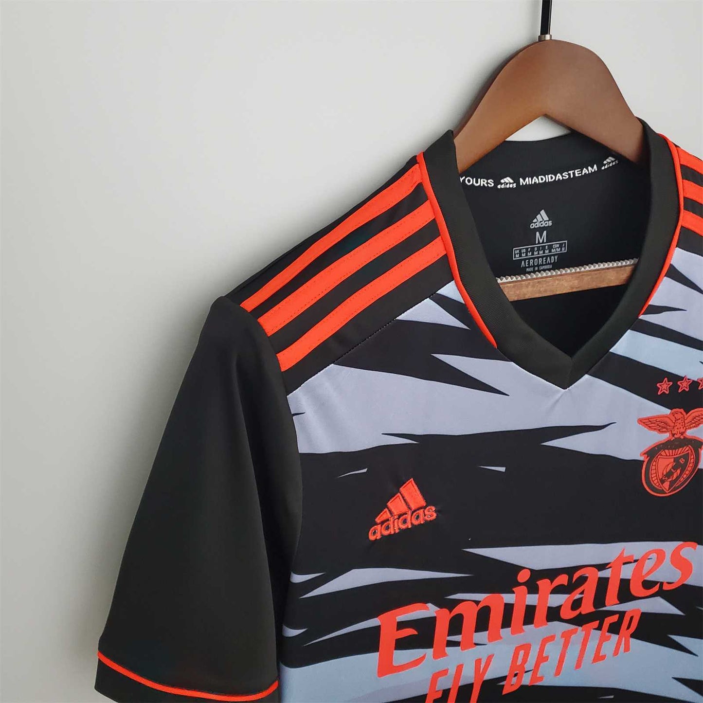 Camisola SLB 2021-22 Alternativa