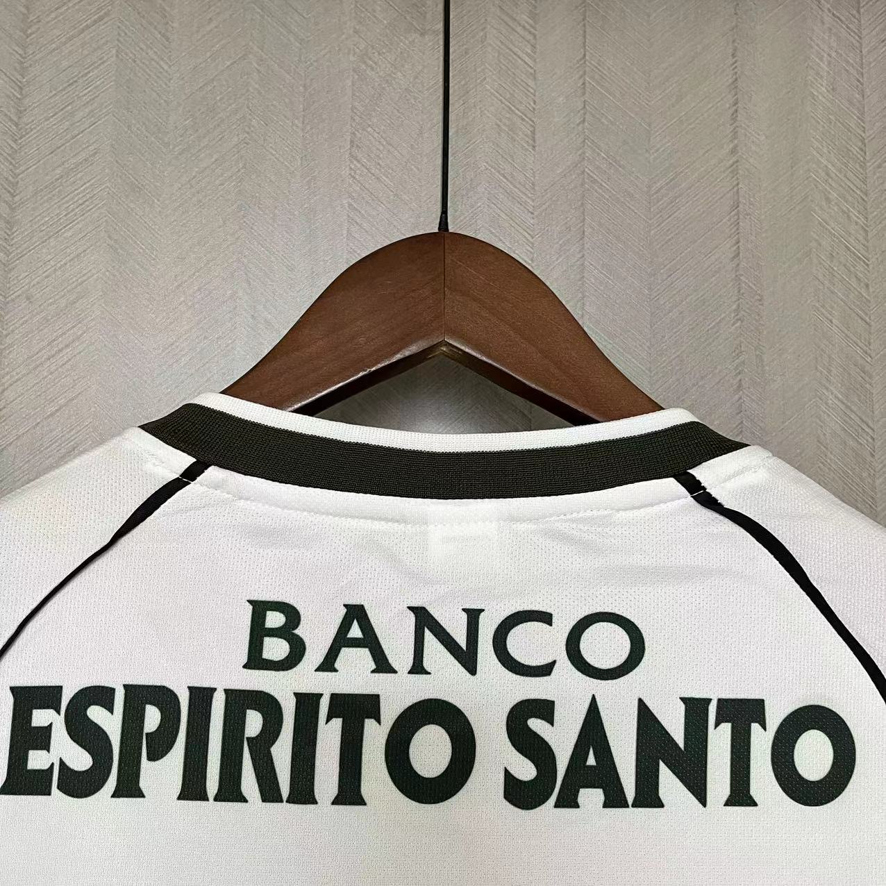 Camisola SCP 2001-02 Principal C. RONALDO #28