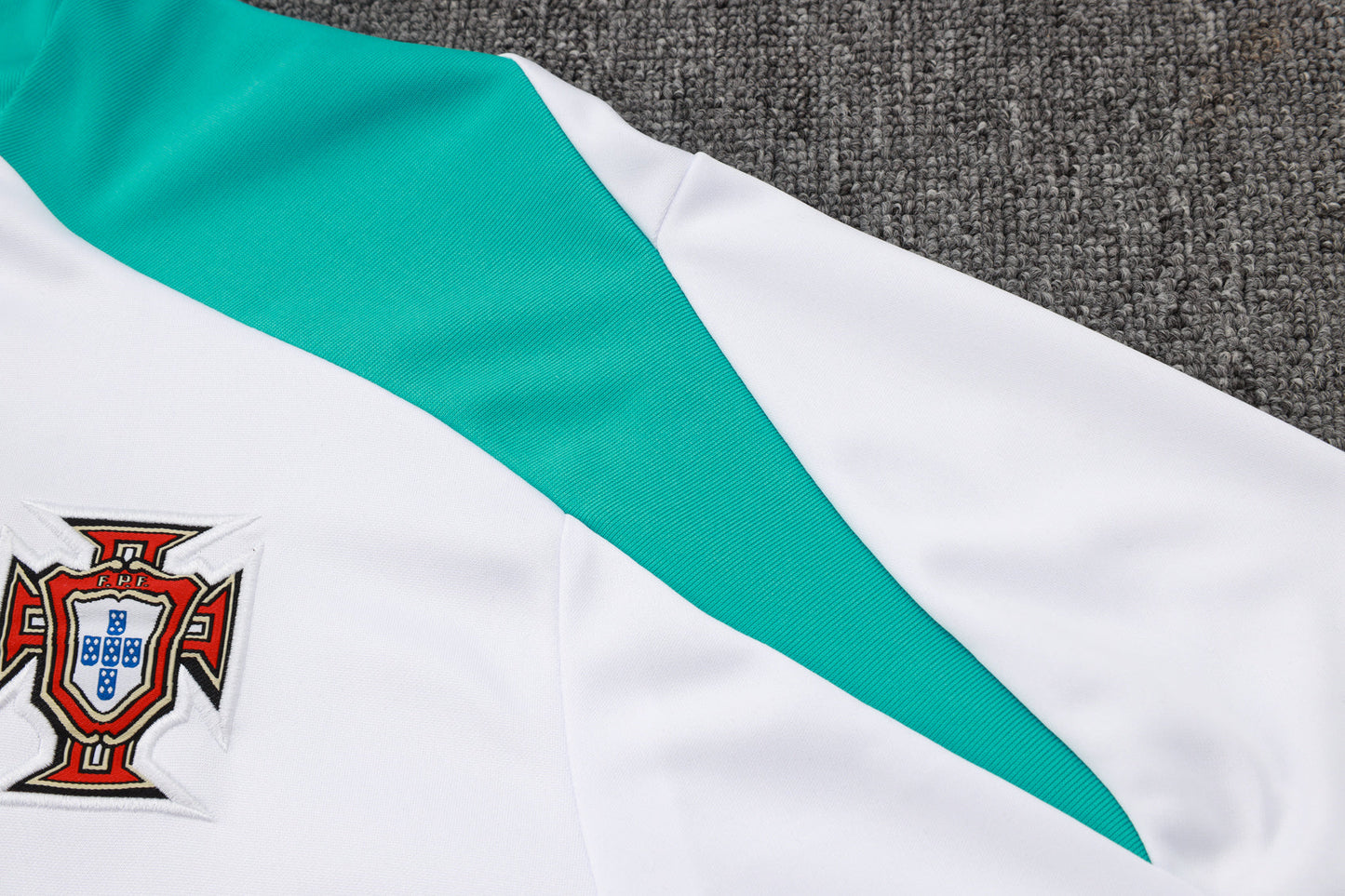 Fato de Treino Portugal 2024 - Camisola com Fecho