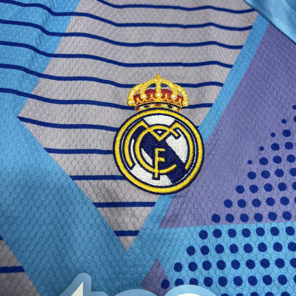 Camisola Real Madrid CF 2024-25 Guarda-Redes Versão Adepto COURTOIS #1