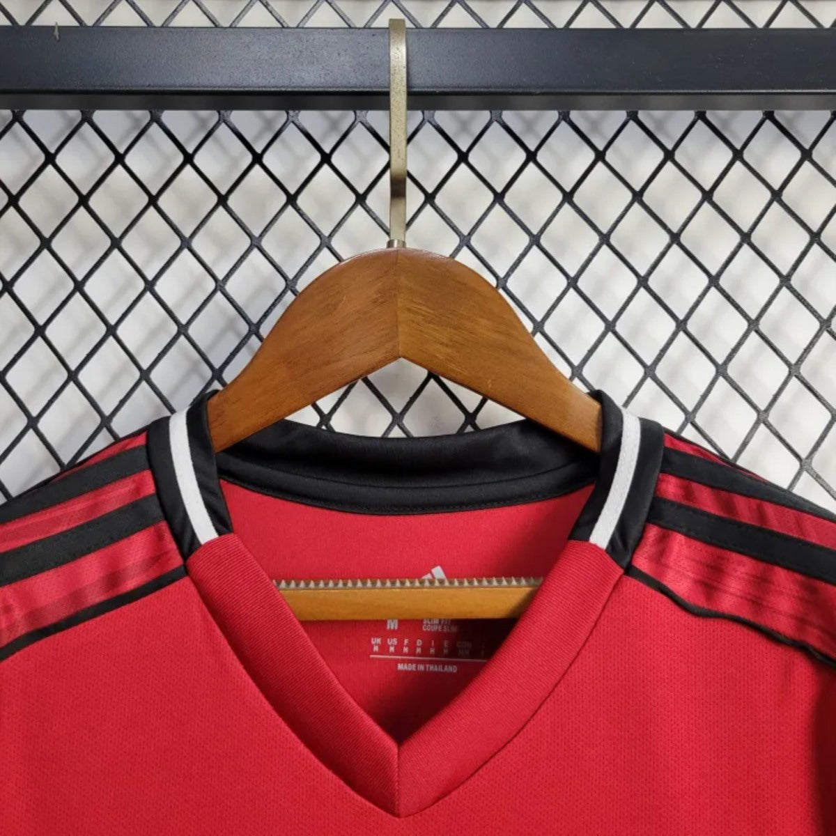 Camisola M-United 2025-26 Principal Versão Mulher