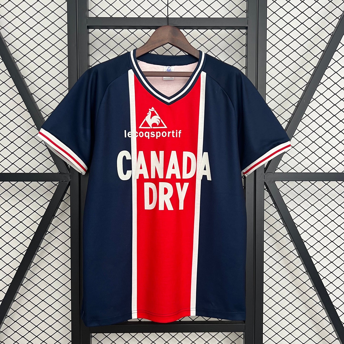Camisola FC Paris Saint-Germain 1974-75 Principal
