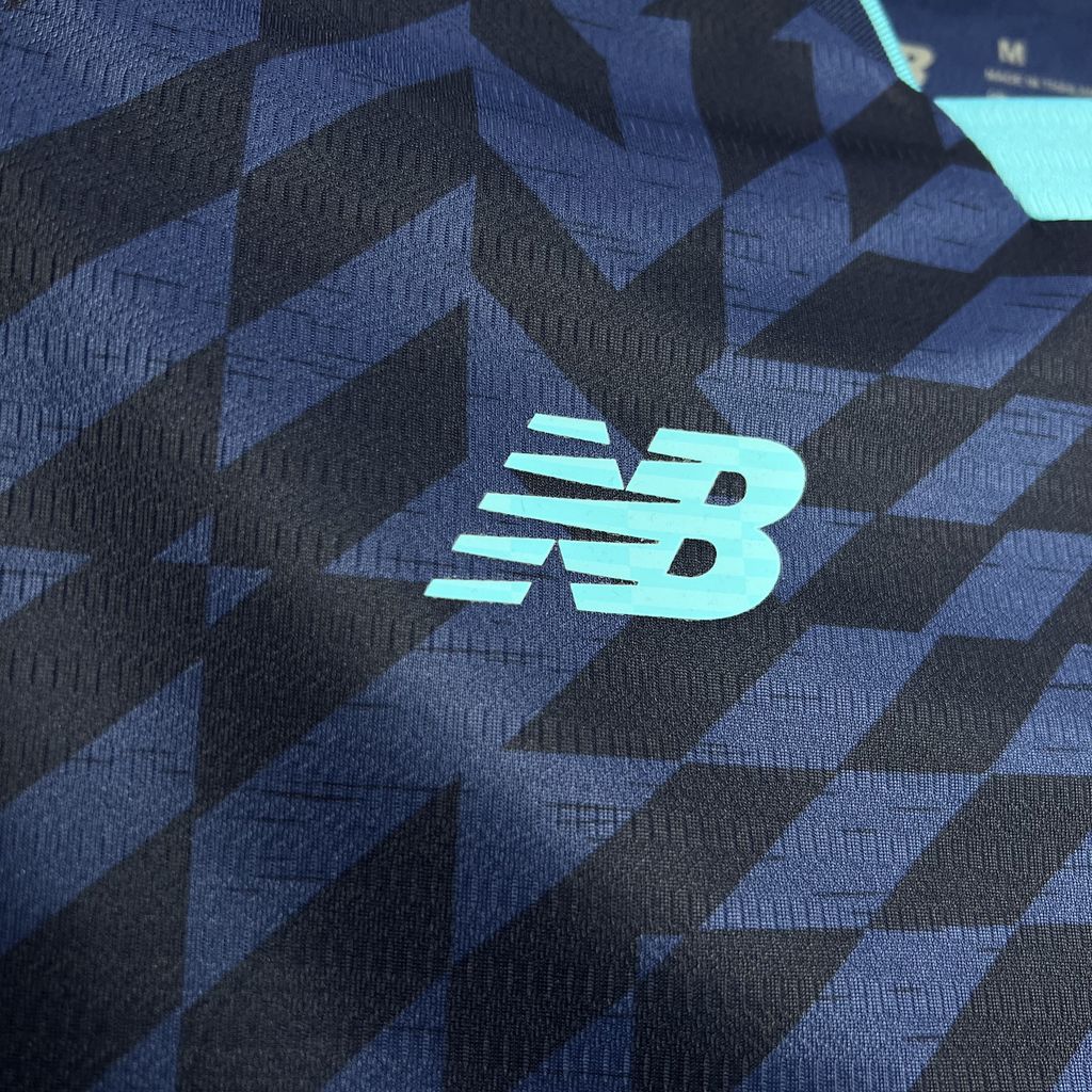 Camisola FCP 2024-25 Alternativa Azul Versão Adepto (Entrega Imediata)