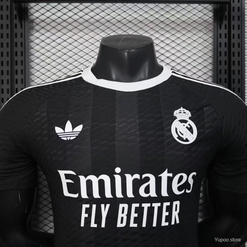 Camisola Real Madrid CF 2025-26 Guarda-Redes Versão Jogador