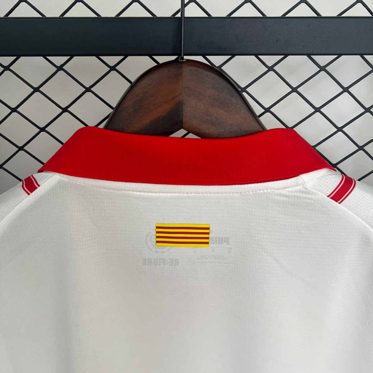 Camisola Girona FC 2025-26 Principal Versão Adepto