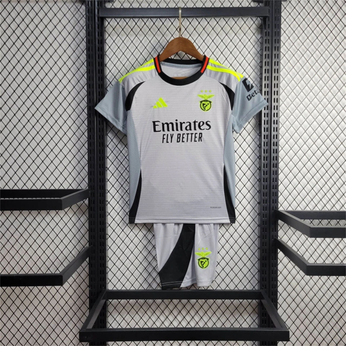 Kit Criança SLB 2024-25 Alternativo
