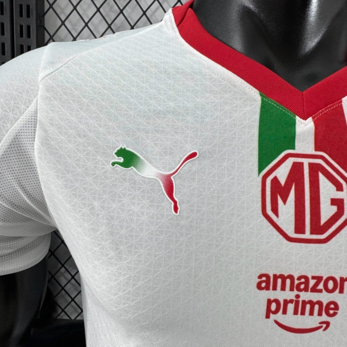 Camisola Chivas 2025-26 Alternativa Branca Versão Jogador