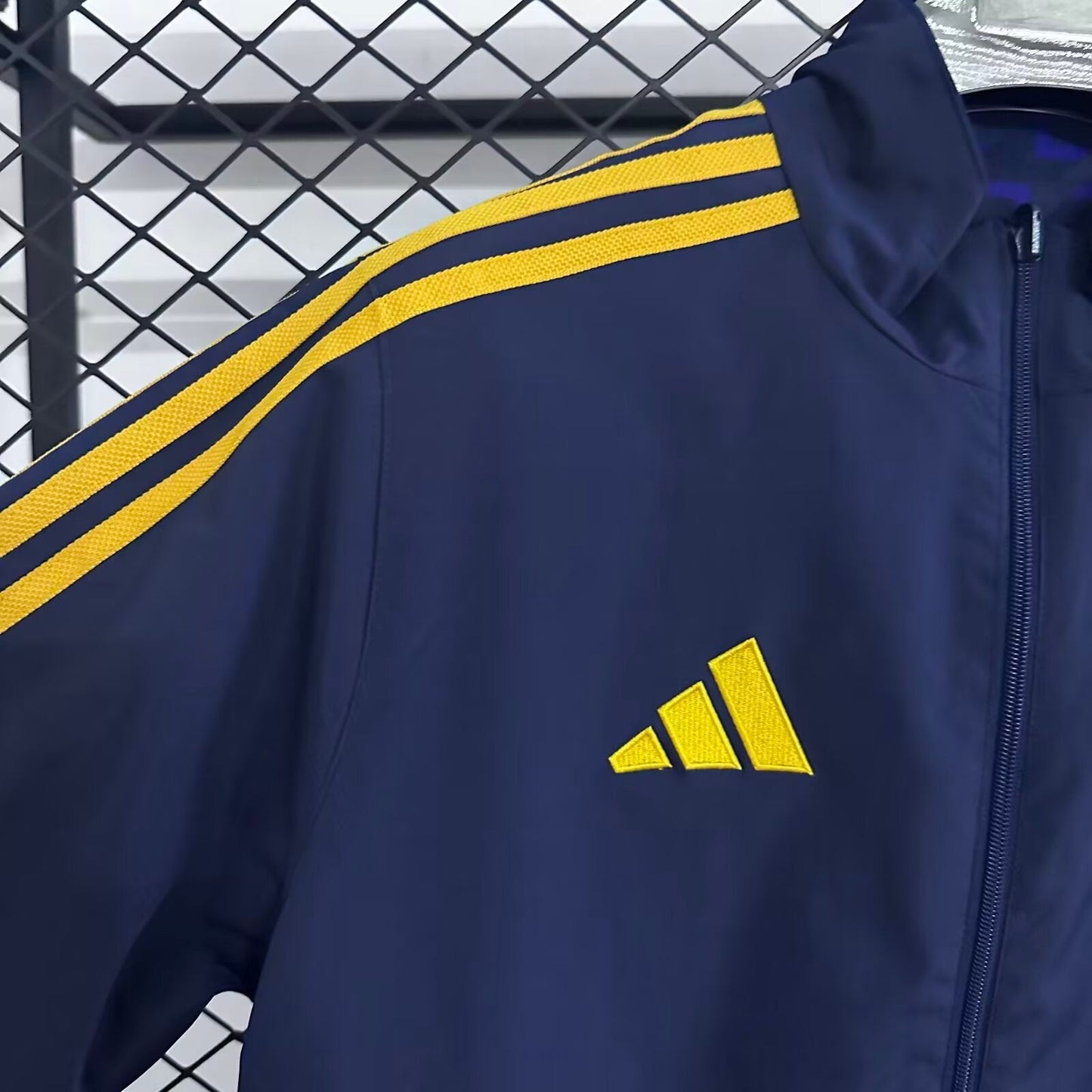 Casaco Reversivel Real Madrid CF 2025-26