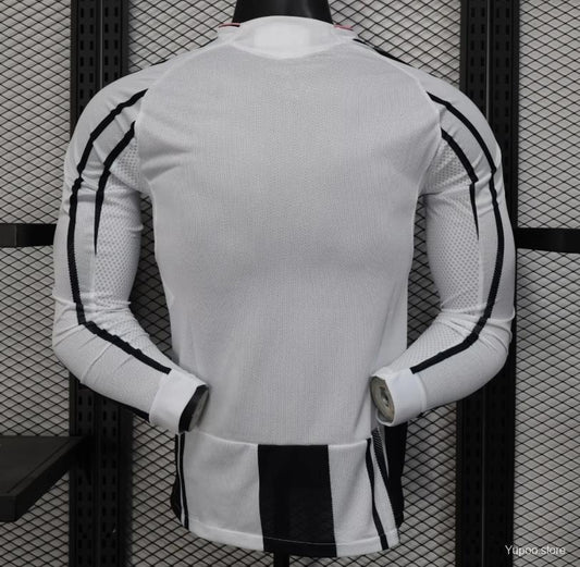 Long Sleeve Juventus FC Jersey 2025-26 Home Player Version