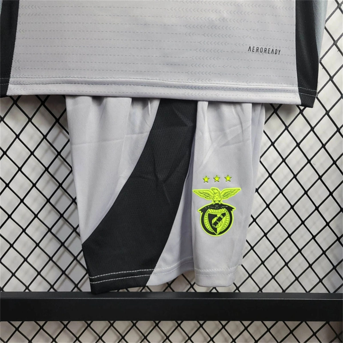 Kit Criança SLB 2024-25 Alternativo