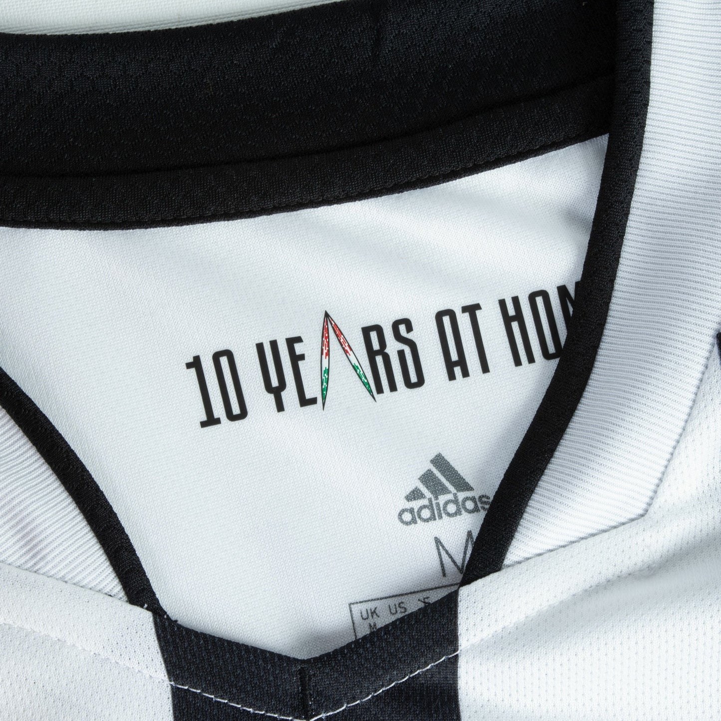 Camisola Juventus FC 2021-22 Principal CHIESA #22