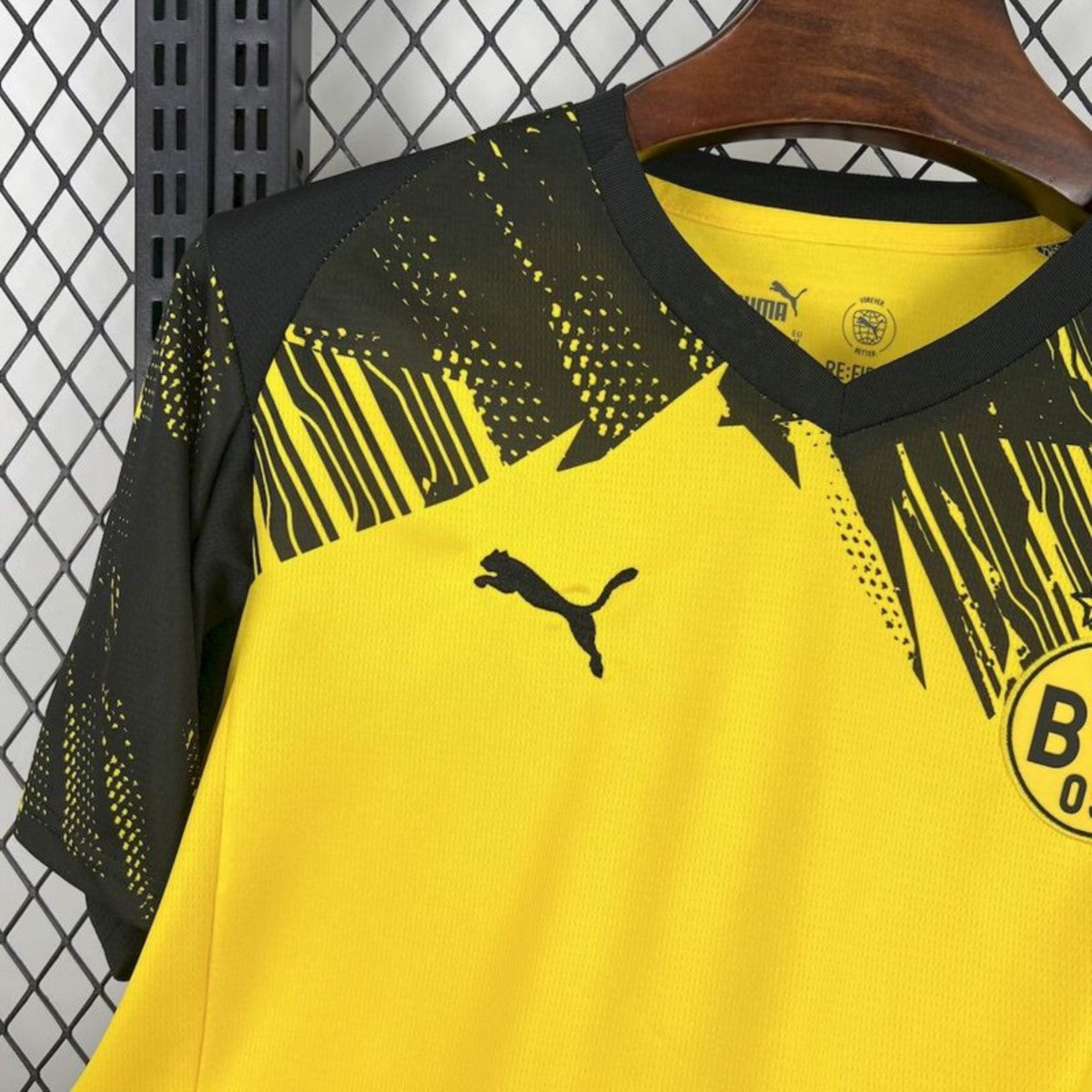 Camisola Borussia Dortmund 2025-26 Principal Versão Adepto