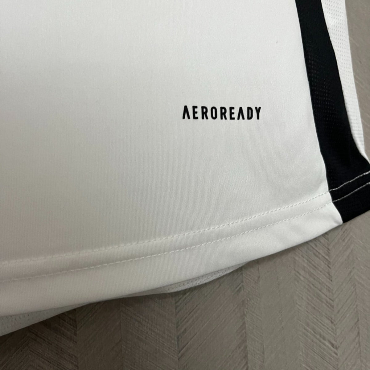 Camisola Atlético-MG 2025-26 Alternativa Branca Lisa Versão Mulher