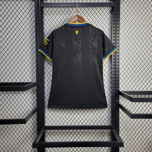 Camisola M-United 2025-26 Alternativa Preta Versão Mulher