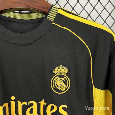 Camisola Real Madrid CF 2025-26 Edição Especial Versão Adepto