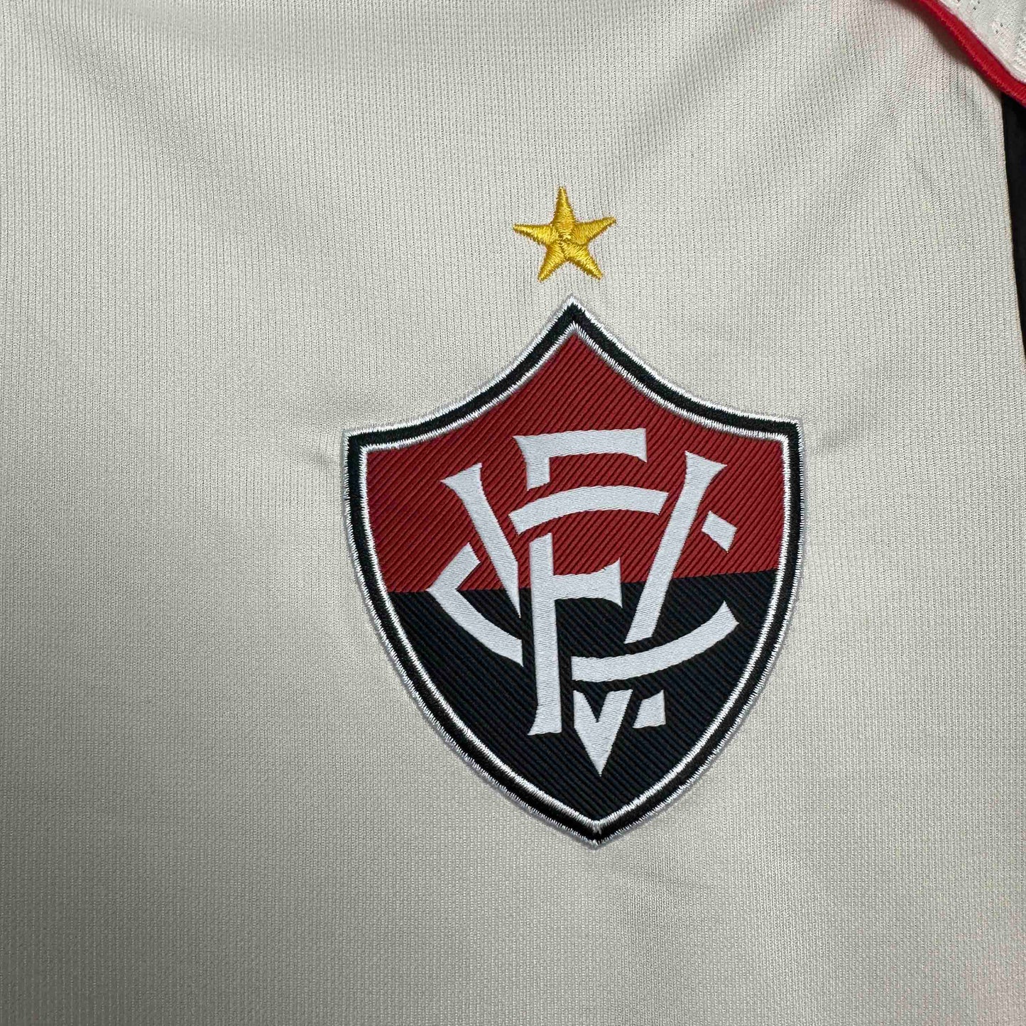 Camisola EC Vitoria 2025-26 Treino Versão Adepto
