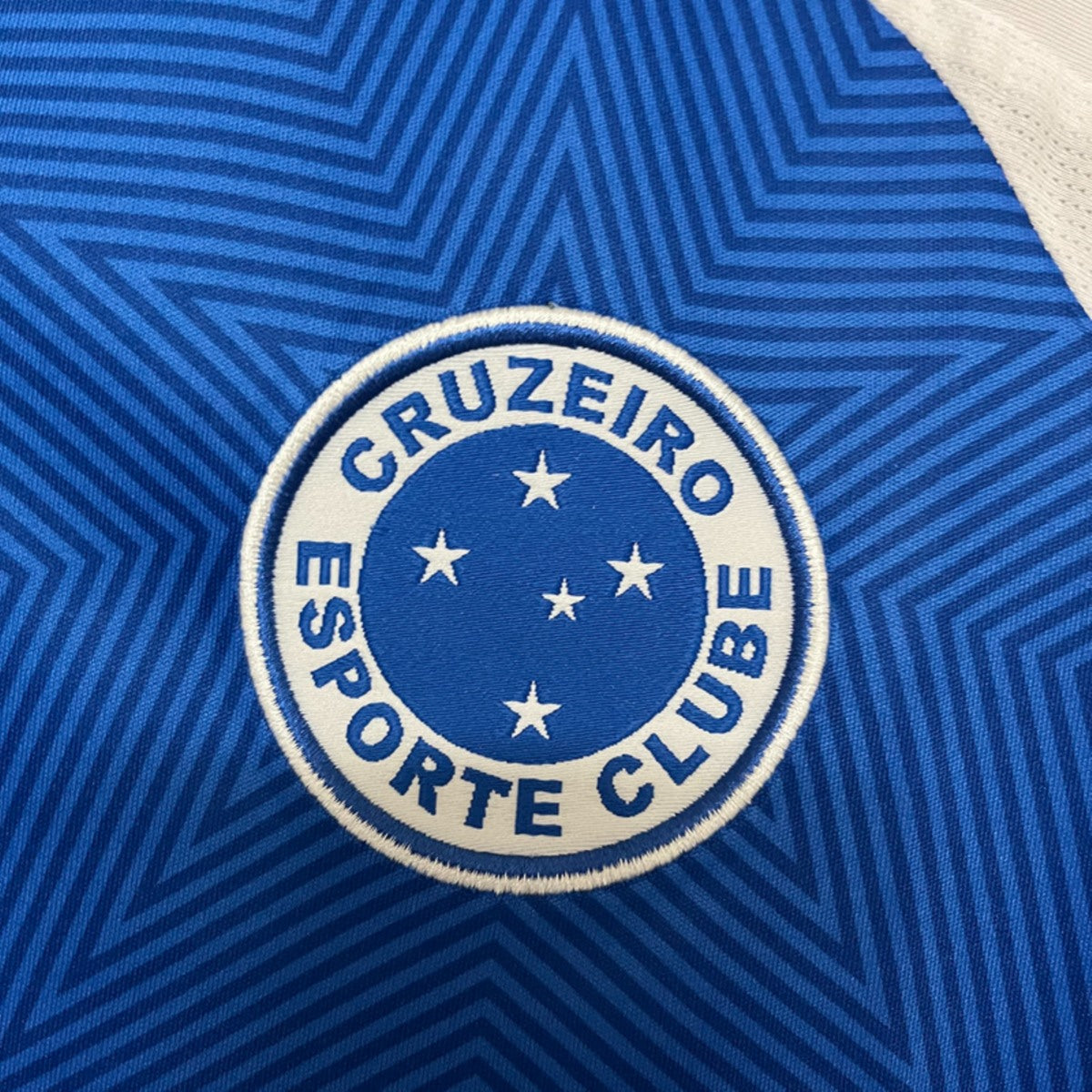 Camisola Cruzeiro EC 2025-26 Principal Lisa Versão Mulher