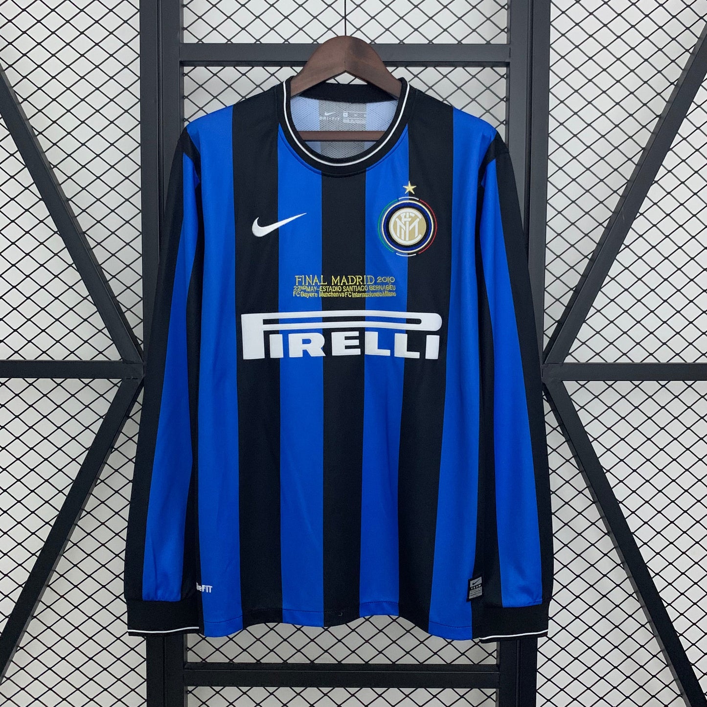 Camisola Manga Comnprida Inter Milão 2009-10 Principal Final UCL