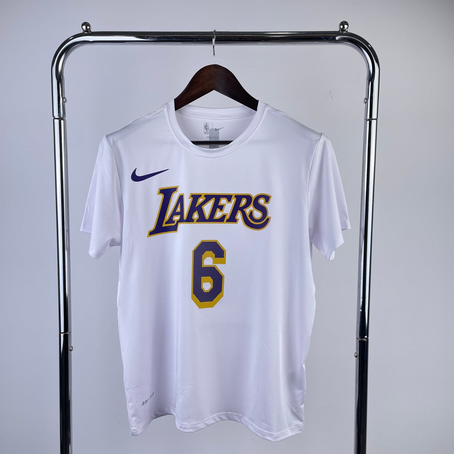 Tshirt Los Angeles Lakers Dri-Fit James #6 Branca