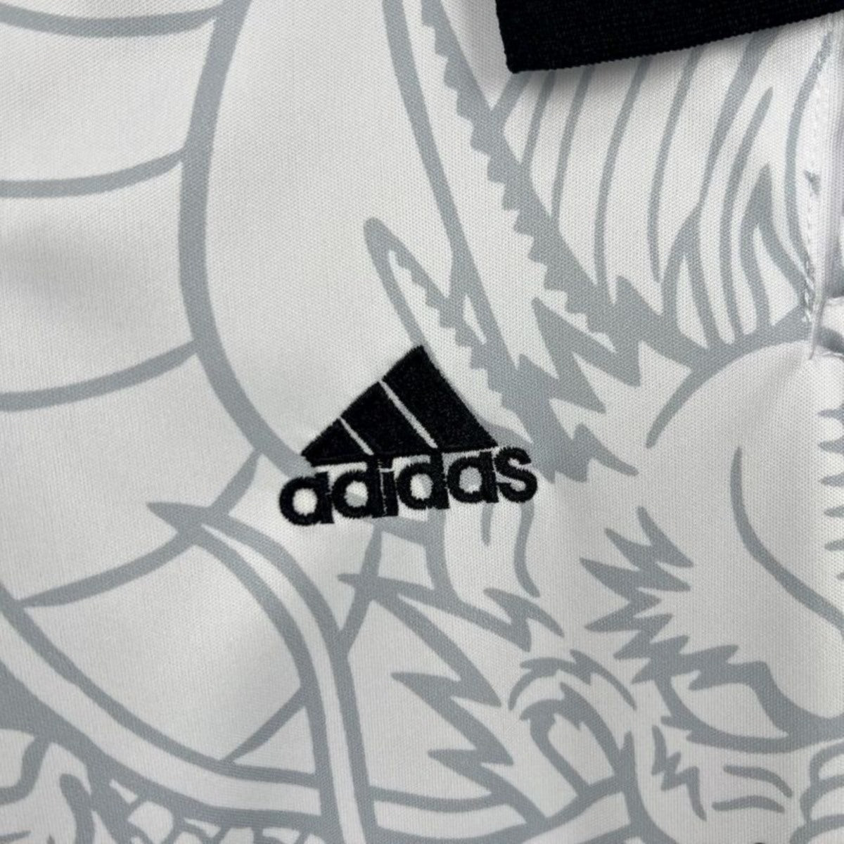 Kit Criança Real Madrid CF 2025-26 Edição Especial