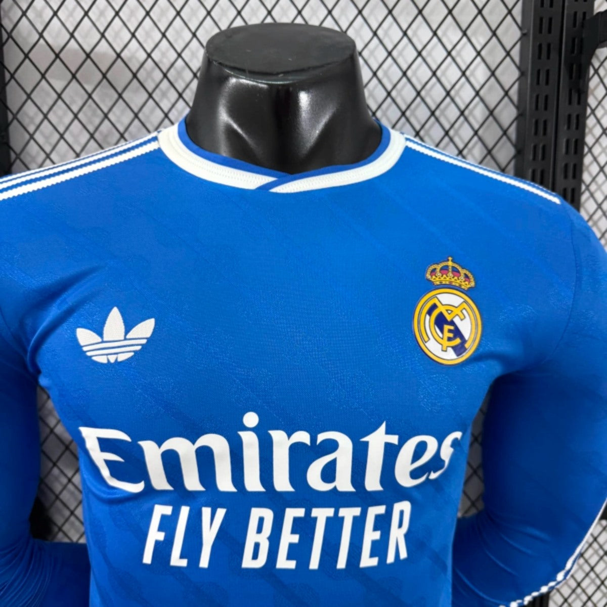 Camisola Manga Comprida Real Madrid CF 2025-26 Alternativa Azul Versão Jogador
