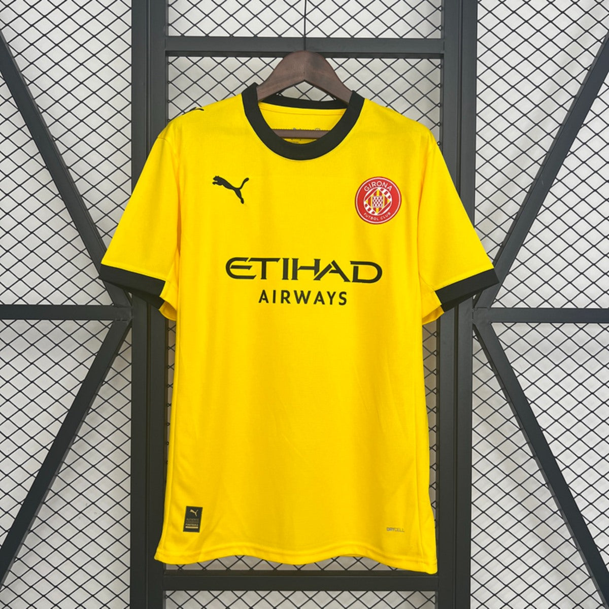 Camisola Girona FC 2025-26 Alternativa Amarela Versão Adepto