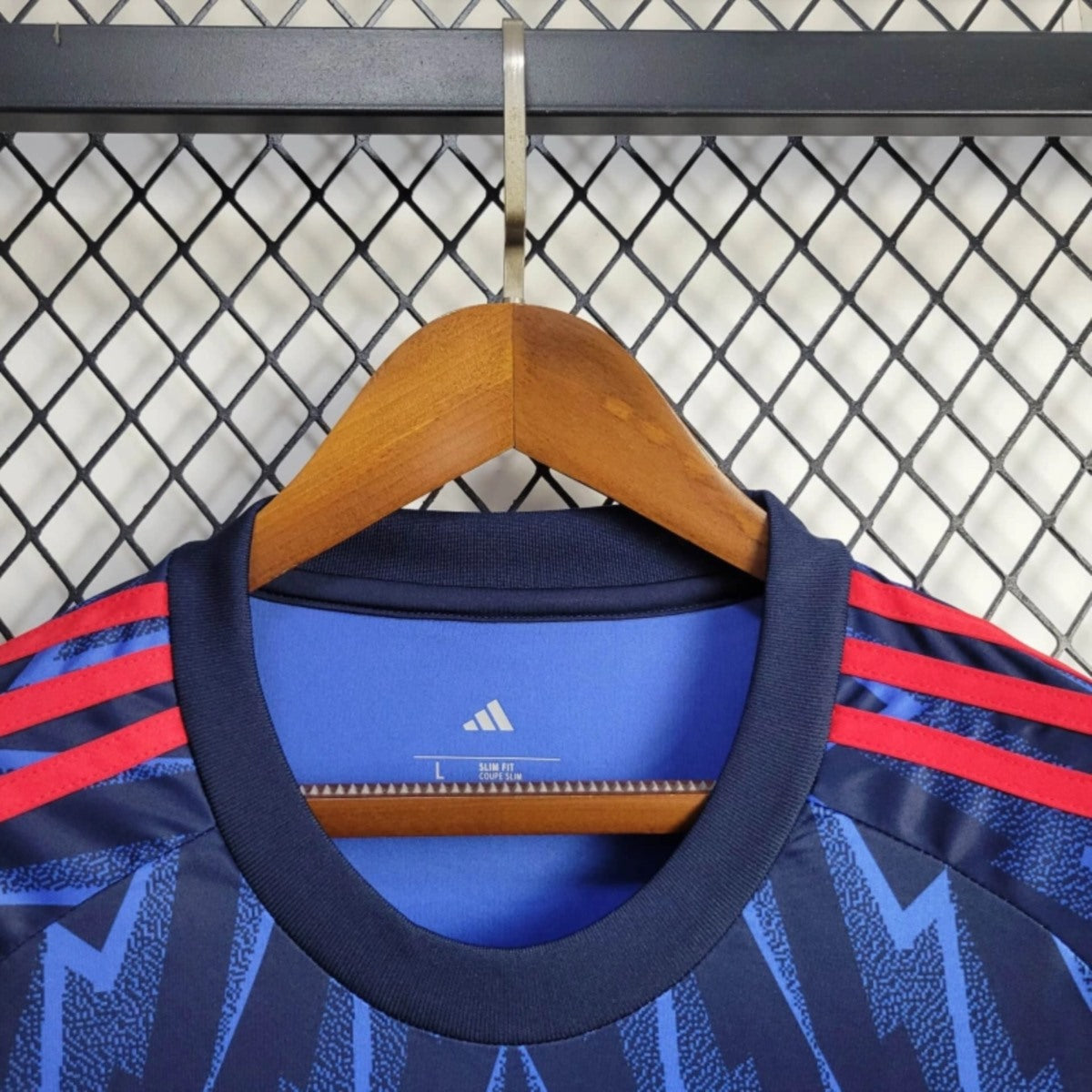 Camisola ARS 2025-26 Alternativa Azul Versão SAKA #7