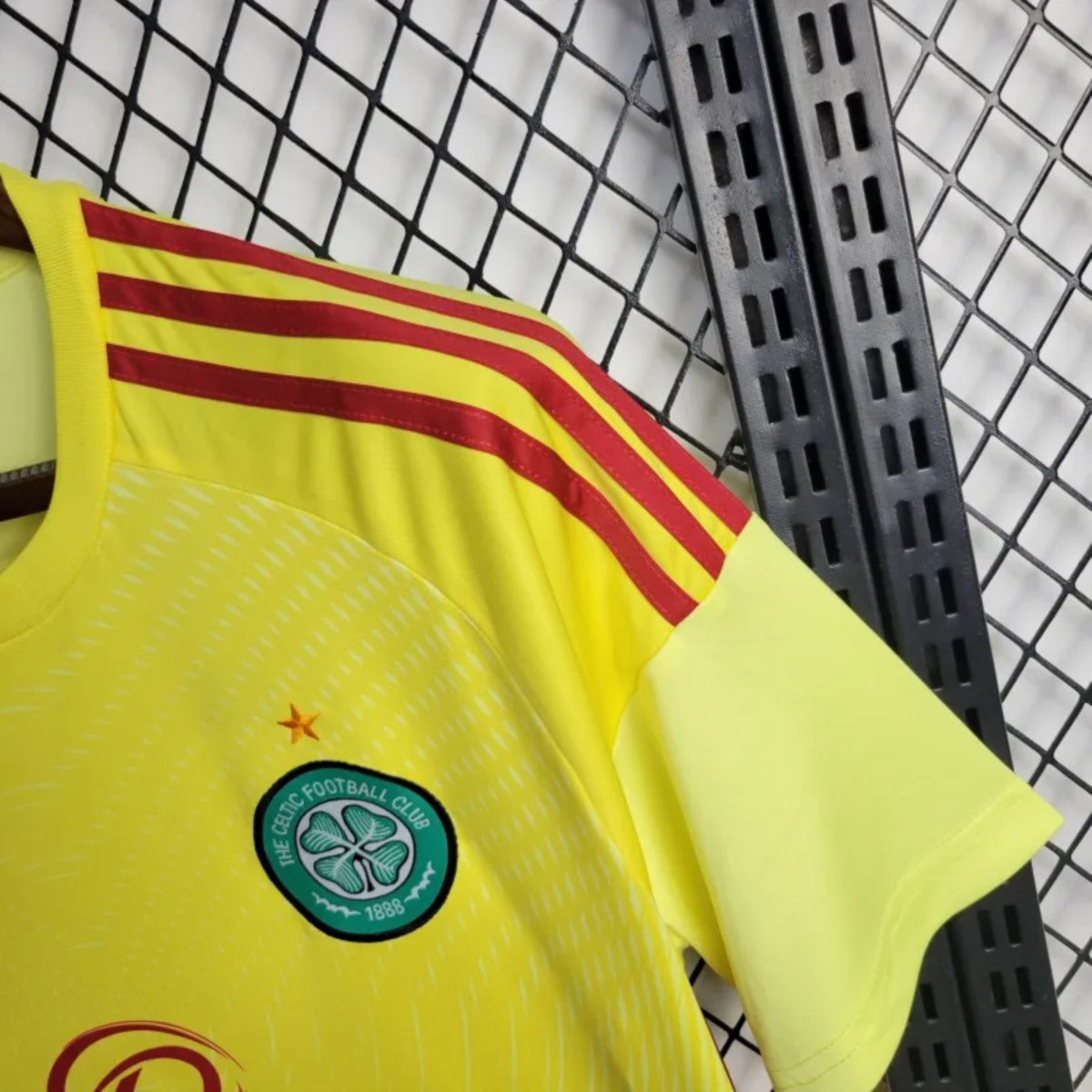 Camisola Celtic FC 2025-26 Guarda-Redes Versão Adepto