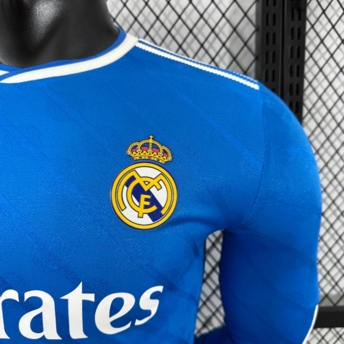 Camisola Manga Comprida Real Madrid CF 2025-26 Alternativa Azul Versão Jogador