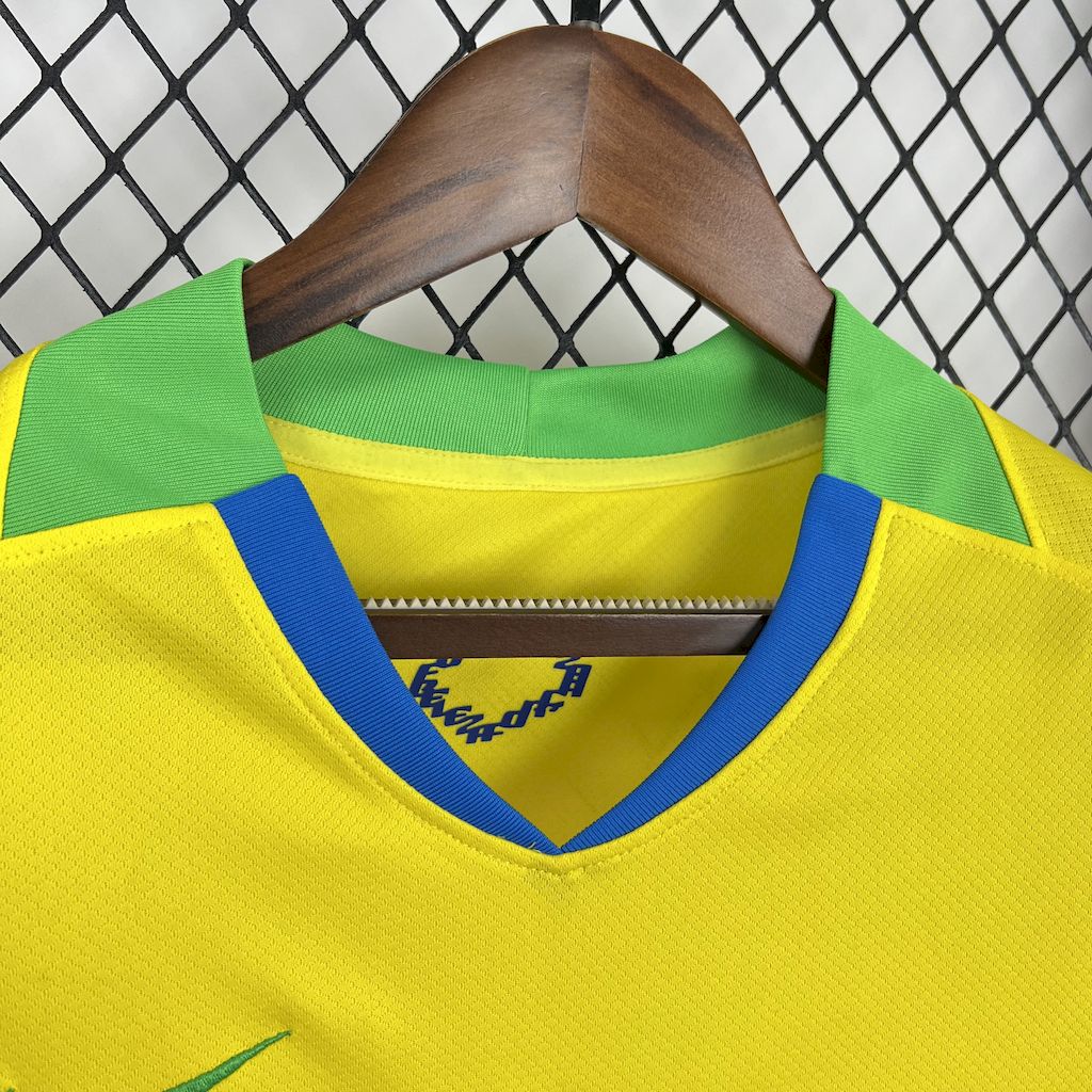 Camisola Brasil 2025 Principal Versão Mulher