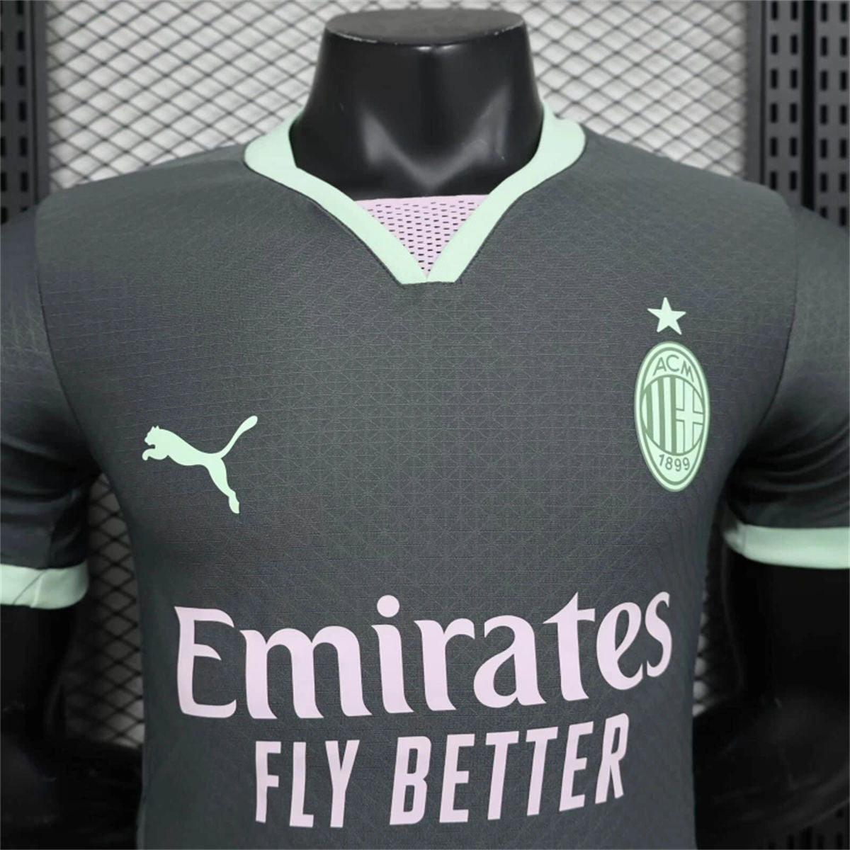 Camisola Ac Milan 2024-25 Alternativa Preta Versão Jogador
