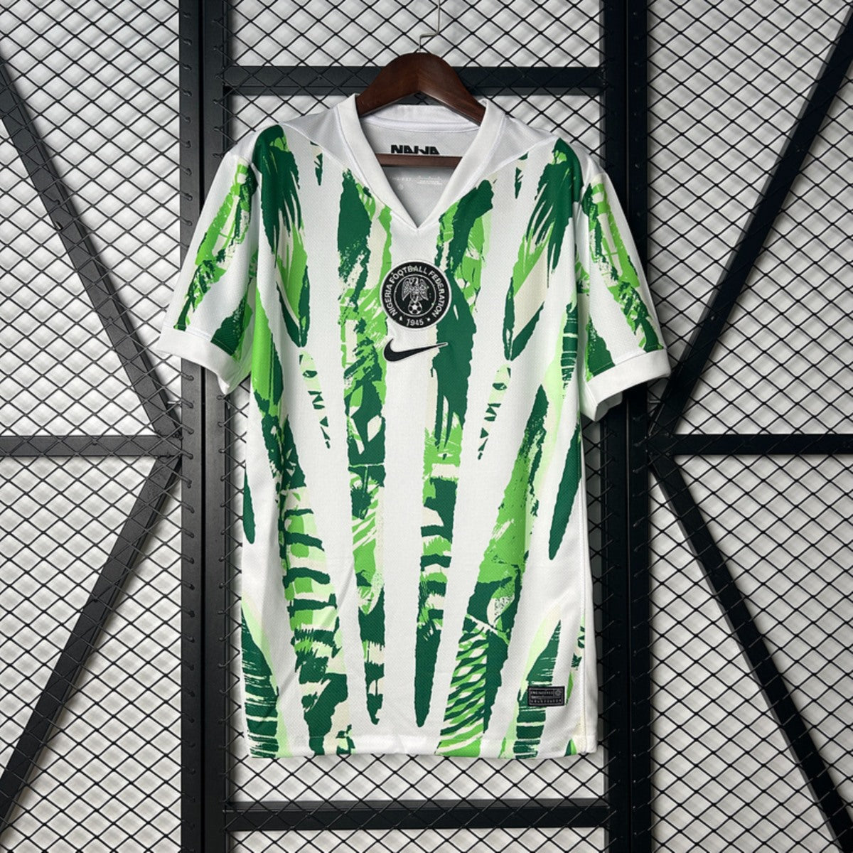 Camisola Nigeria 2025 Alternativa Branca Versão Adepto