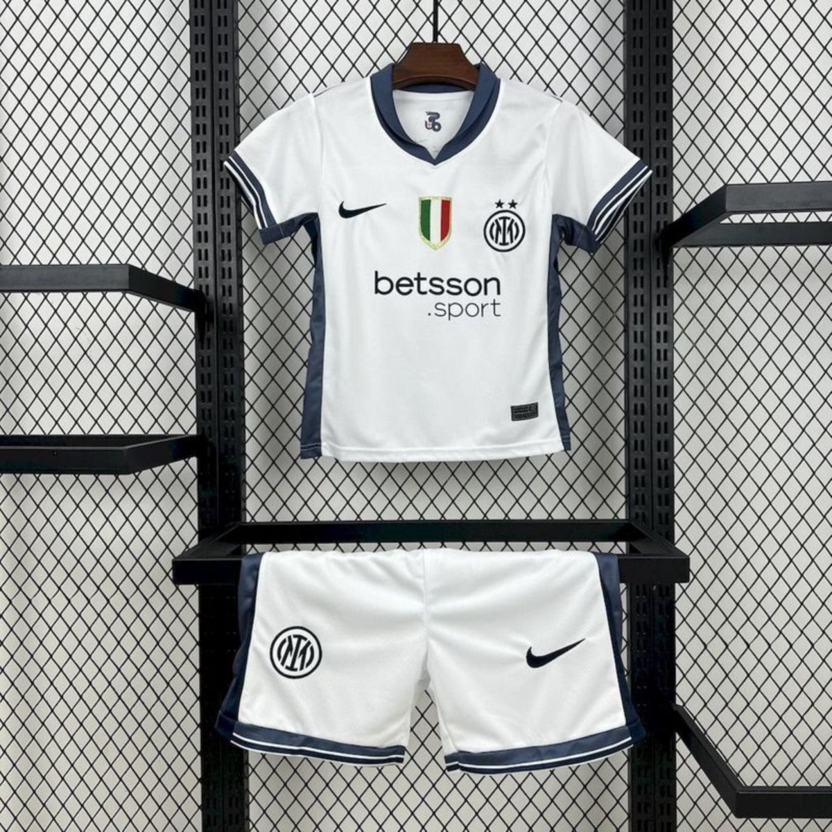 Kit Criança Inter Milão 2024-25 Alternativo