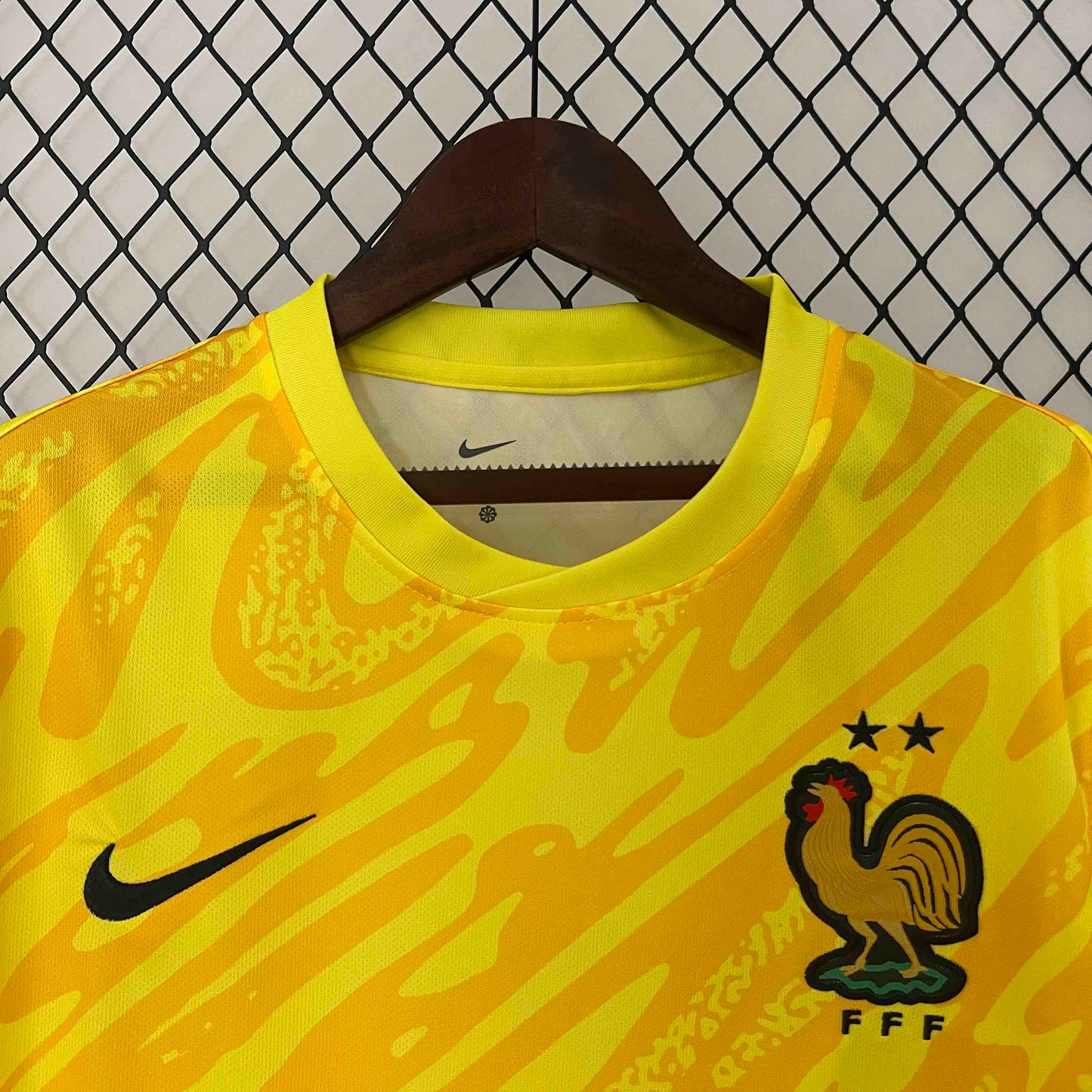 Camisola França 2024 Guarda-Redes Versão Adepto