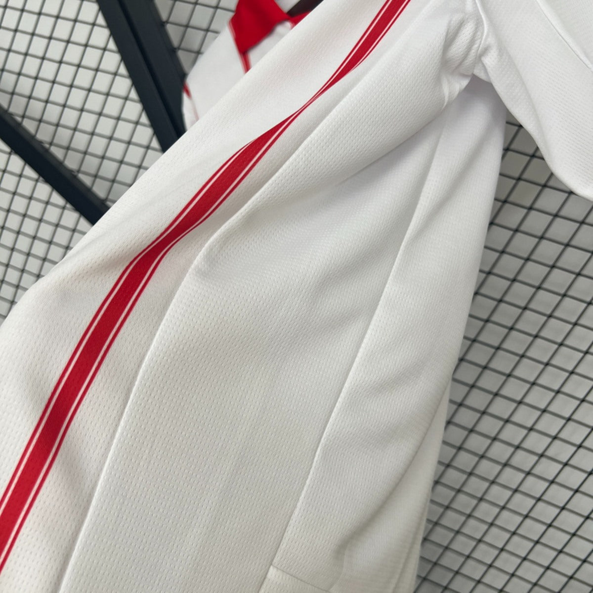 Camisola Girona FC 2025-26 Principal Versão Adepto