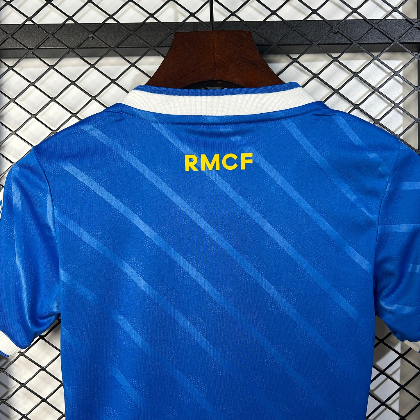 Kit Criança Real Madrid CF 2025-26 Alternativo