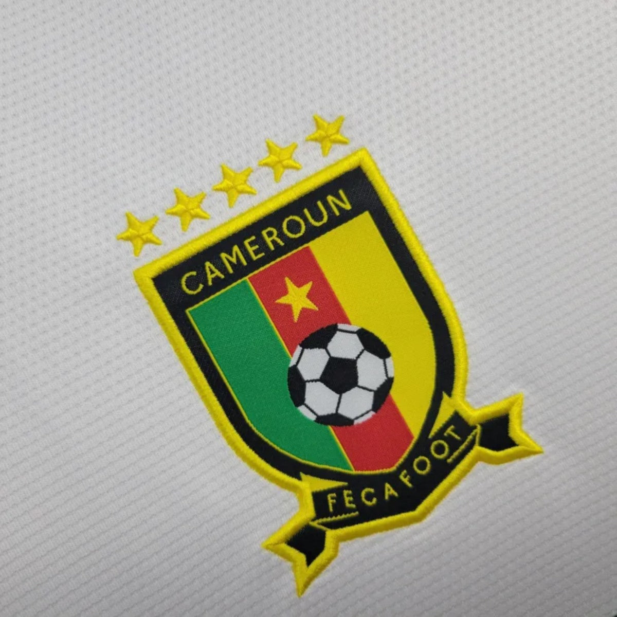 Camisola Camarões 2025 Alternativa Branca Versão Adepto