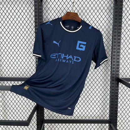 Camisola Girona FC 2025-26 Alternativa Azul Versão Adepto