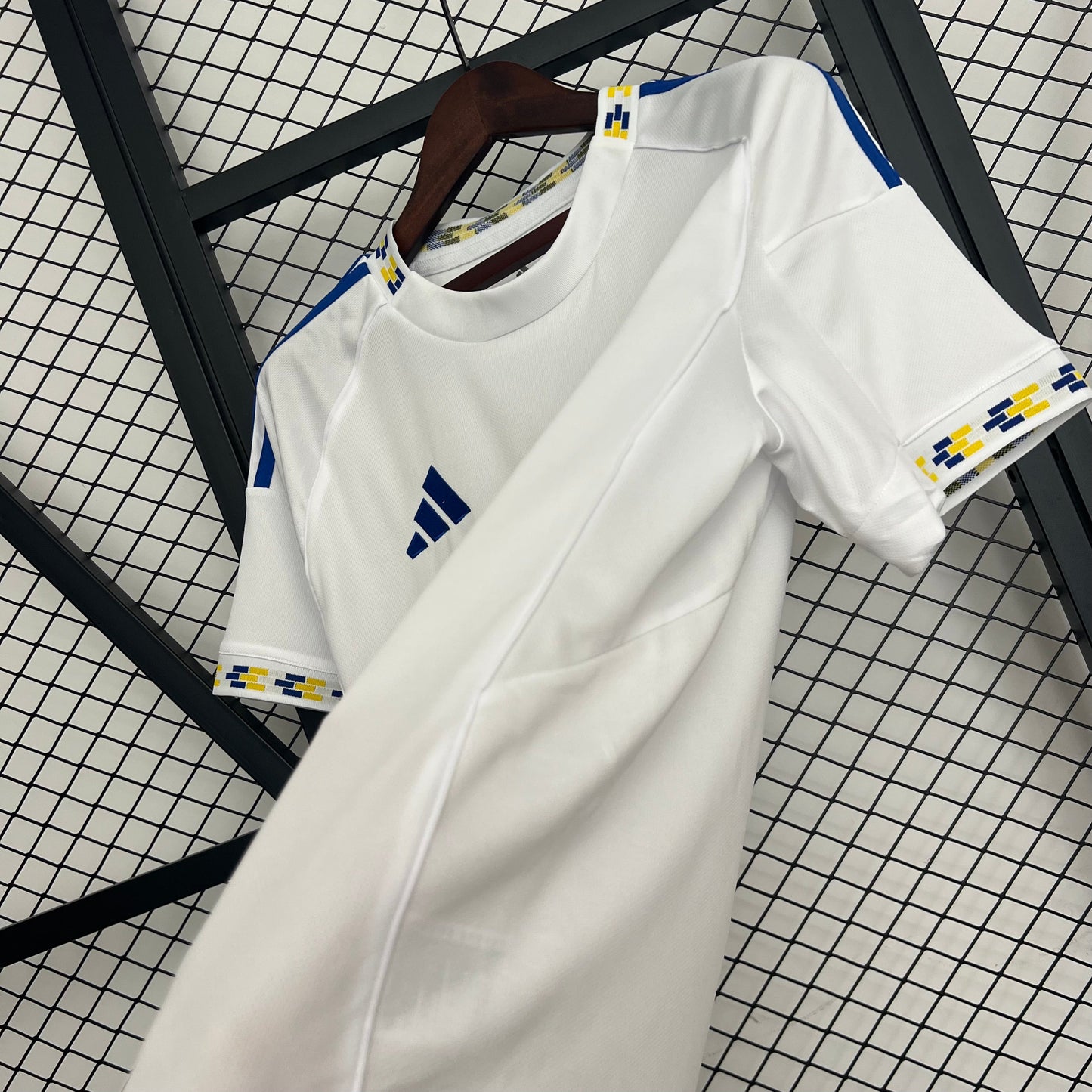 Camisola Leeds-U 2025-26 Principal Versão Adepto