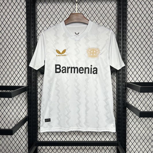 Camisola Bayer 04 Leverkusen 2024-25 Alternativa Branca Versão Adepto