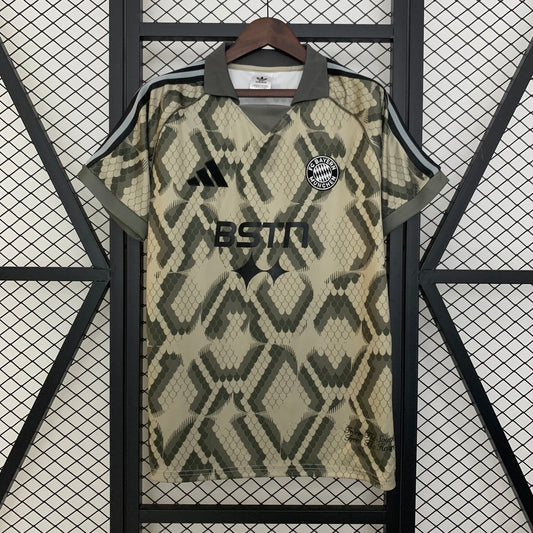 Camisola FC Bayern Munique 2025-26 Edição Especial Versão Adepto