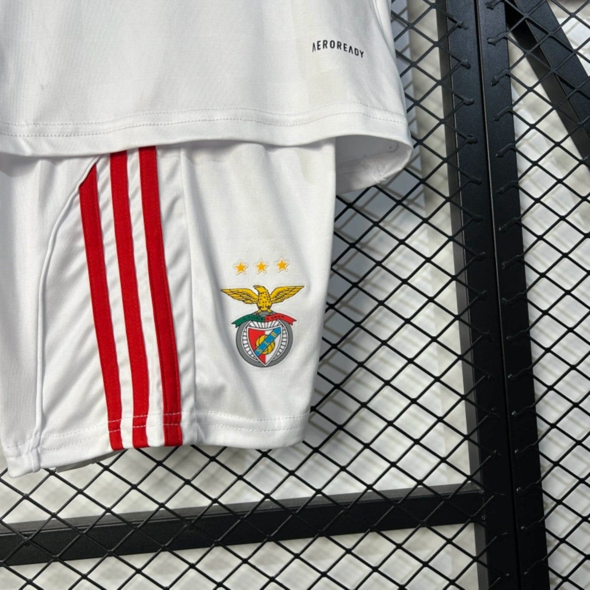 Kit Criança SLB 2025-26 Alternativo Branco (Entrega Imediata)