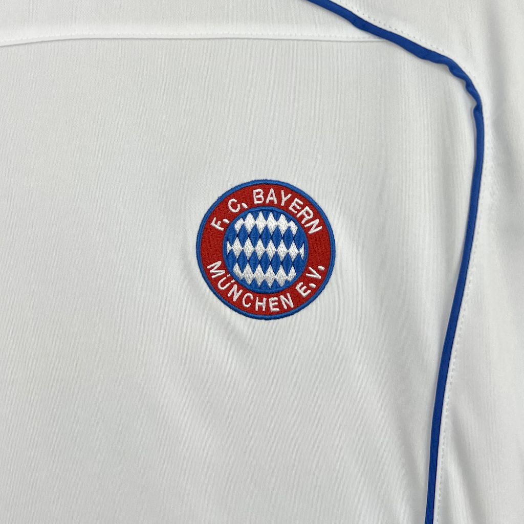Camisola FC Bayern 2025-26 Edição Especial Versão Adepto