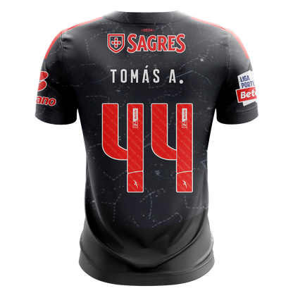 Camisola SLB 2024-25 Alternativa Preta Versão Adepto TOMÁS A. #44