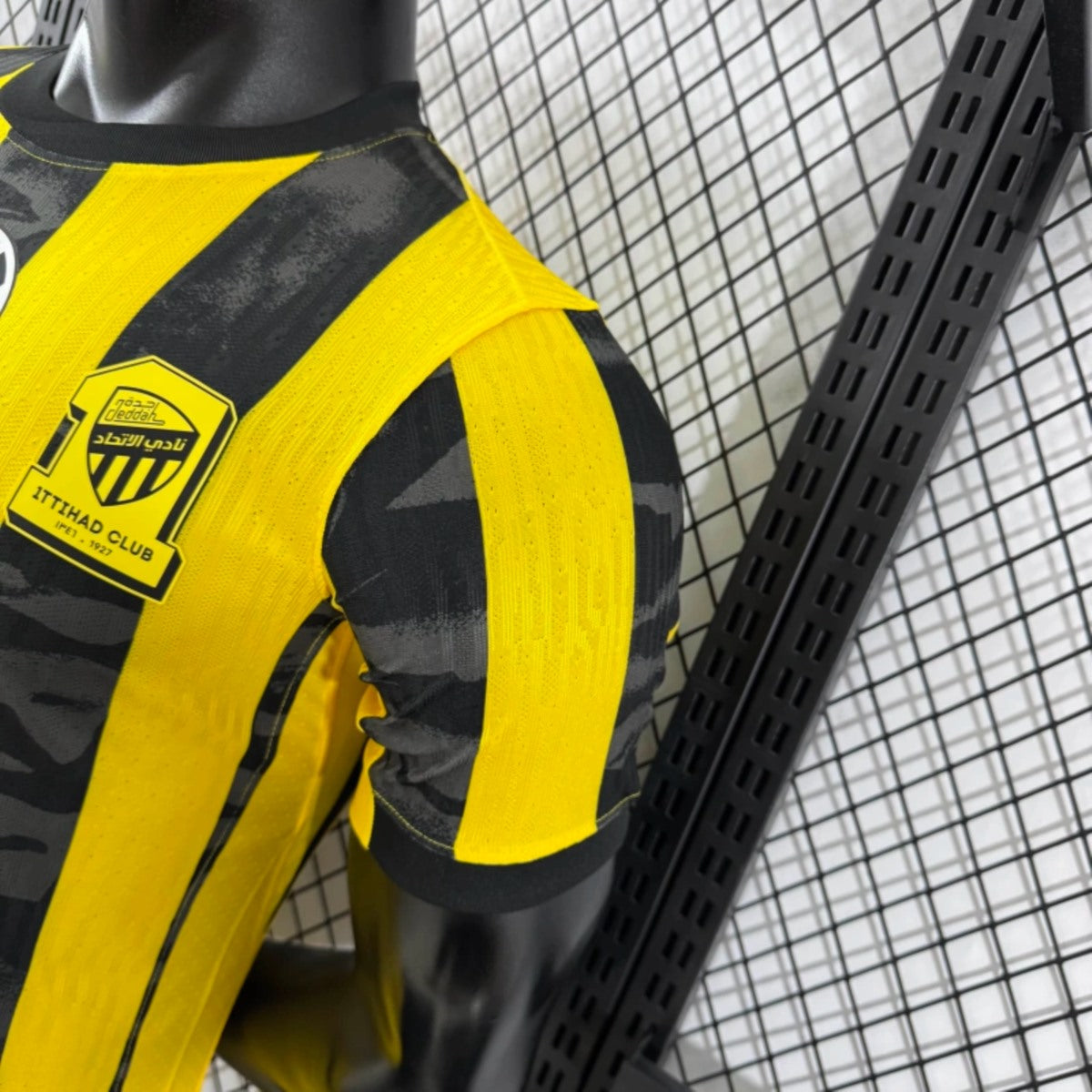 Camisola Al-Ittihad Club 2025-26 Principal Versão Jogador